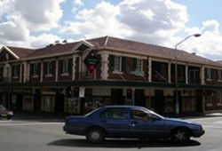 Keighery Hotel - Surfers Gold Coast 0