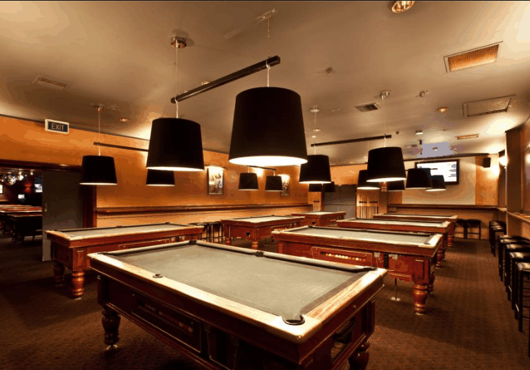 Civic Pub - Surfers Gold Coast