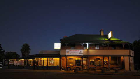 Bushrangers Bar & Brasserie - Surfers Gold Coast 1