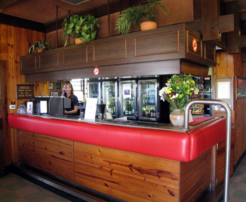 Mapleton Tavern - Surfers Gold Coast 1