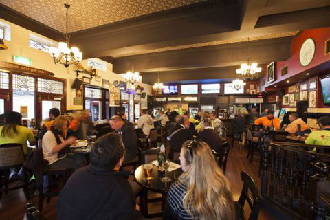 P.J. Gallagher's - Surfers Gold Coast 2