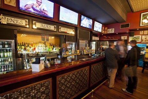 P.J. Gallagher's - Surfers Gold Coast 4