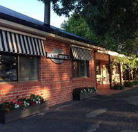 Moyhu Hotel - Surfers Gold Coast