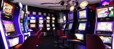 Burnside Tavern - Surfers Gold Coast 1