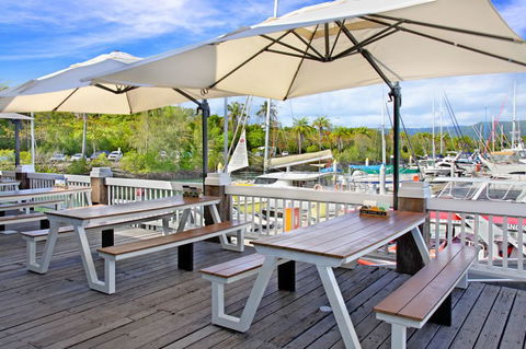 Hemingway's Brewery Port Douglas - Surfers Gold Coast 0