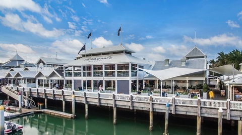 Hemingway's Brewery Port Douglas - Surfers Gold Coast 1