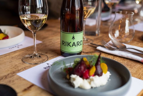 RIKARD Wines At Charred - Surfers Gold Coast 0