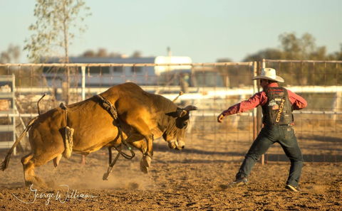 Walgett Charity Bushman's Carnival Rodeo And Campdraft - Surfers Gold Coast 0