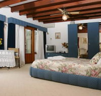 Chalet Swisse Spa - Surfers Gold Coast