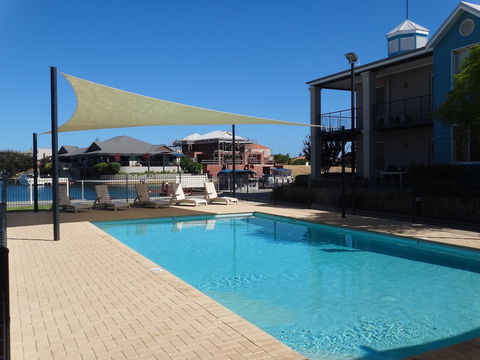 C Mandurah Resort - Surfers Gold Coast 6