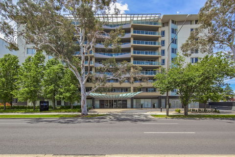 Pacific Suites Canberra - Surfers Gold Coast 2
