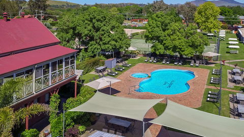Alzburg Resort - Surfers Gold Coast 4