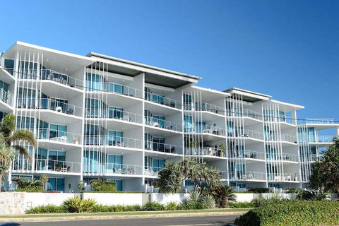 C Bargara Resort - Surfers Gold Coast 3