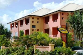 Kacys Bargara Beach Motel - Surfers Gold Coast 0