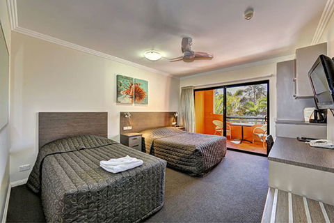 Kacys Bargara Beach Motel - Surfers Gold Coast 5