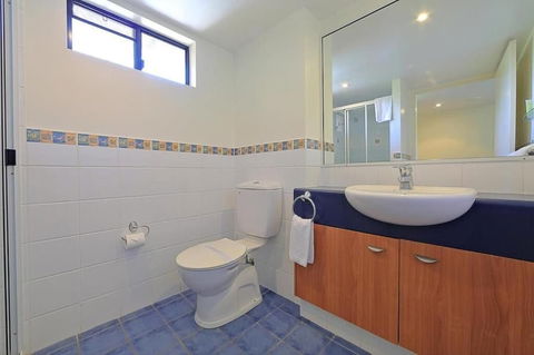 Kacys Bargara Beach Motel - Surfers Gold Coast 4