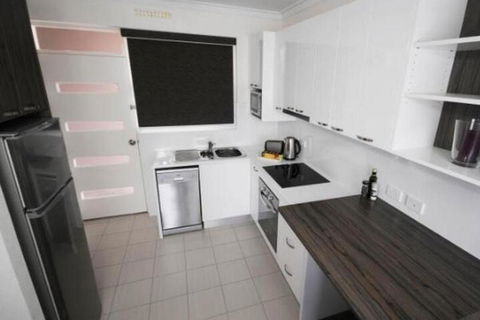 Southern Blue Apartments - Surfers Gold Coast 5