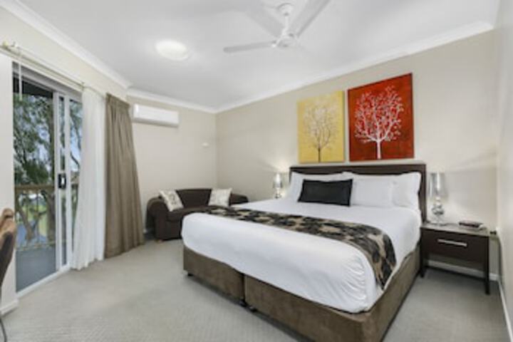 Aldershot QLD Surfers Gold Coast