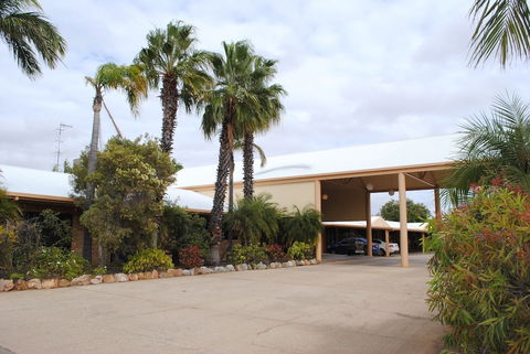 Albert Park Motor Inn - Surfers Gold Coast 0