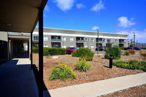 Quest Whyalla - Surfers Gold Coast 3