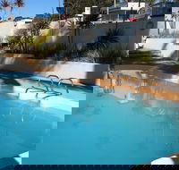 Sunseeker Motor Inn - Surfers Gold Coast