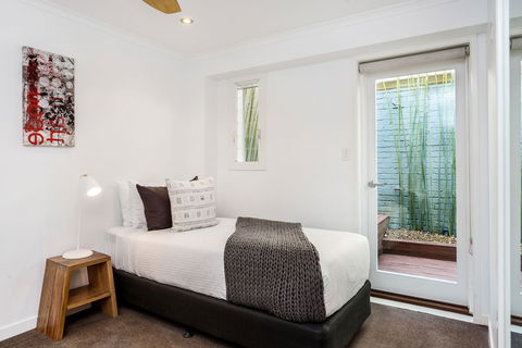 A PERFECT STAY - A Top Spot - Surfers Gold Coast 3