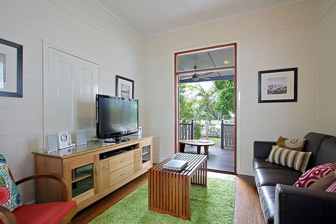 A PERFECT STAY - Harkaway - Surfers Gold Coast 2
