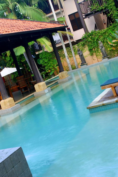 Hibiscus Resort & Spa - Surfers Gold Coast 2