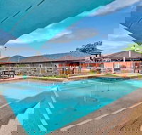 Bushmans Motor Inn