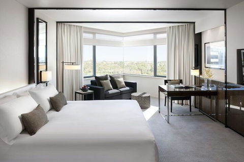 Crown Metropol Perth - Surfers Gold Coast 7