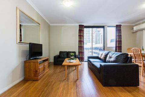 Mont Clare Boutique Apartments - Surfers Gold Coast 5