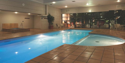 Grand Hotel Melbourne - Surfers Gold Coast 1