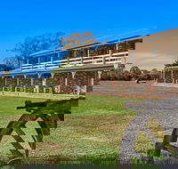 Quality Inn Carriage House - Surfers Gold Coast