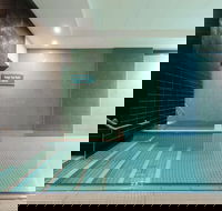 Oaks Glenelg Plaza Pier Suites - Surfers Gold Coast