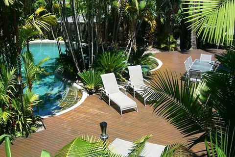 Port Douglas Retreat - Surfers Gold Coast 2