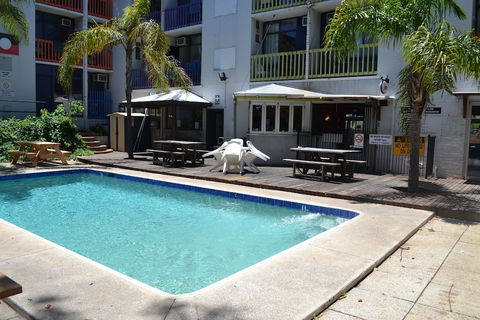 Billabong Backpackers Resort - Surfers Gold Coast 1