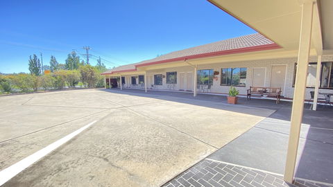 Sapphire City Motor Inn, Inverell - Surfers Gold Coast 0