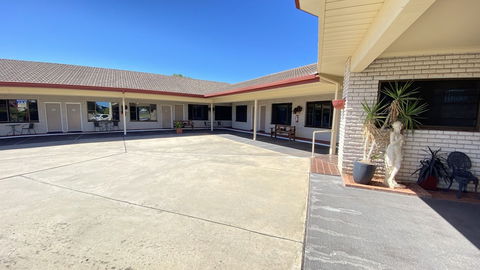 Sapphire City Motor Inn, Inverell - Surfers Gold Coast 4