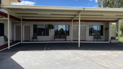 Sapphire City Motor Inn, Inverell - Surfers Gold Coast 1