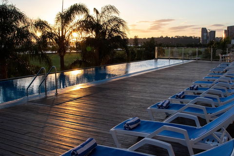 Crowne Plaza Perth, An IHG Hotel - Surfers Gold Coast 5