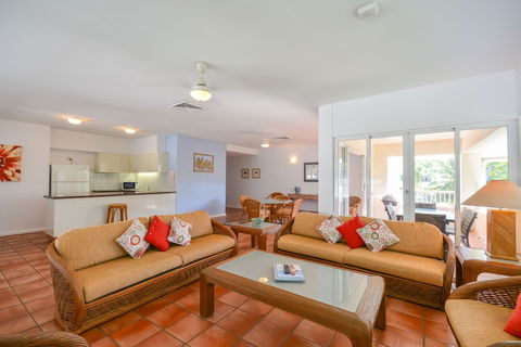 Balboa Holiday Apartments - Surfers Gold Coast 1
