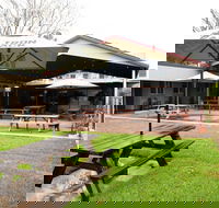 Royal Hotel Singleton - Surfers Gold Coast