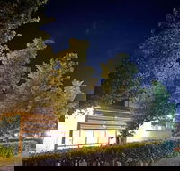 Country Gardens Motel - Surfers Gold Coast