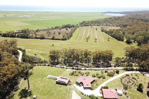 Eagles Roost Farmstay B & B - Surfers Gold Coast 1