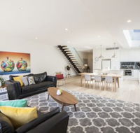 Boutique Stays Contempo - Surfers Gold Coast