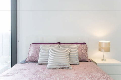 C3CBD Melbourne Apartment - Surfers Gold Coast 4