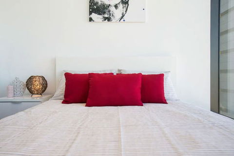 C3CBD Melbourne Apartment - Surfers Gold Coast 7