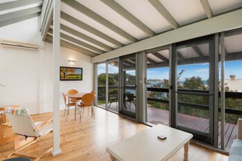 Rocky Views 1 - Surfers Gold Coast 0