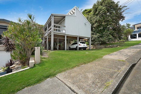 Rocky Views 1 - Surfers Gold Coast 1