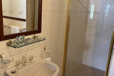 CBC Bed & Breakfast & Cafe - Surfers Gold Coast 7